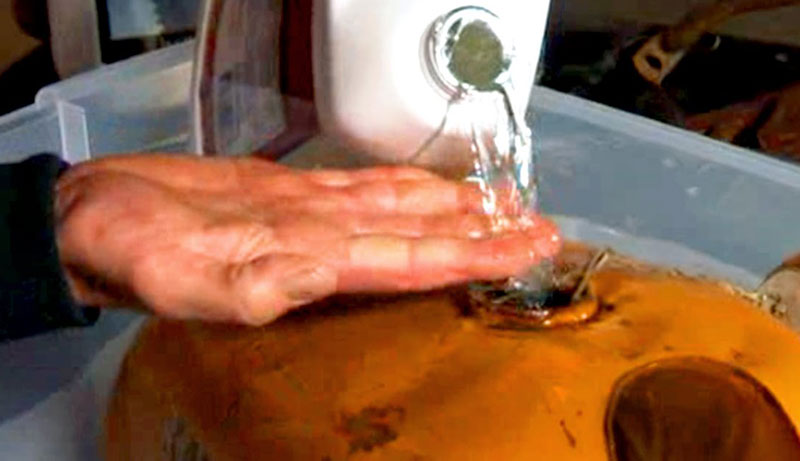Clean a Rusty Gas Tank with Muriatic Acid